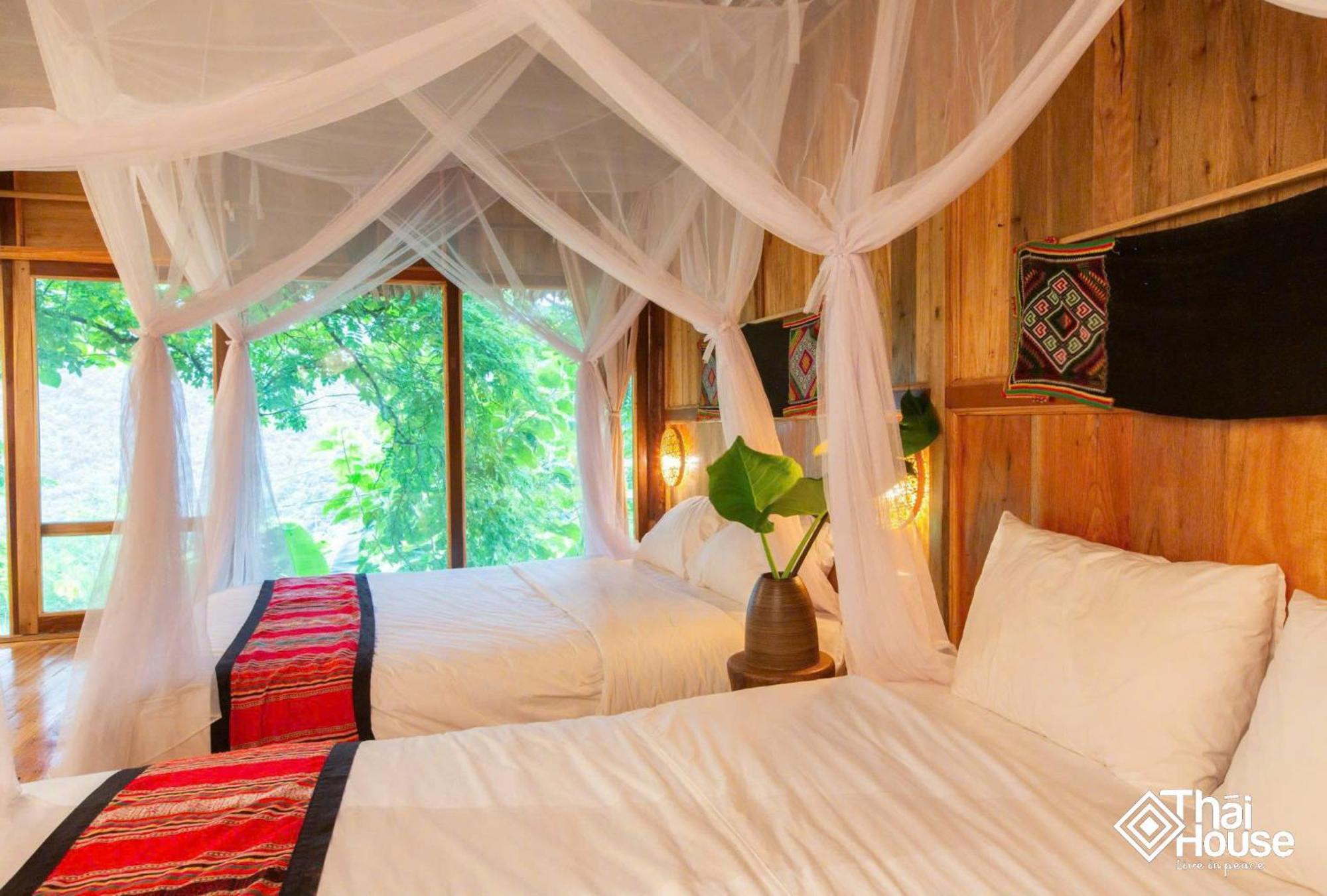 Thai House Pu Luong - Century Old Stilt House With Terrace Views Huong Ba Thuoc Exteriör bild